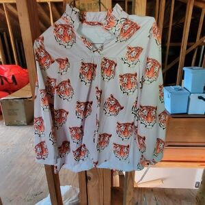 Tiger blouse